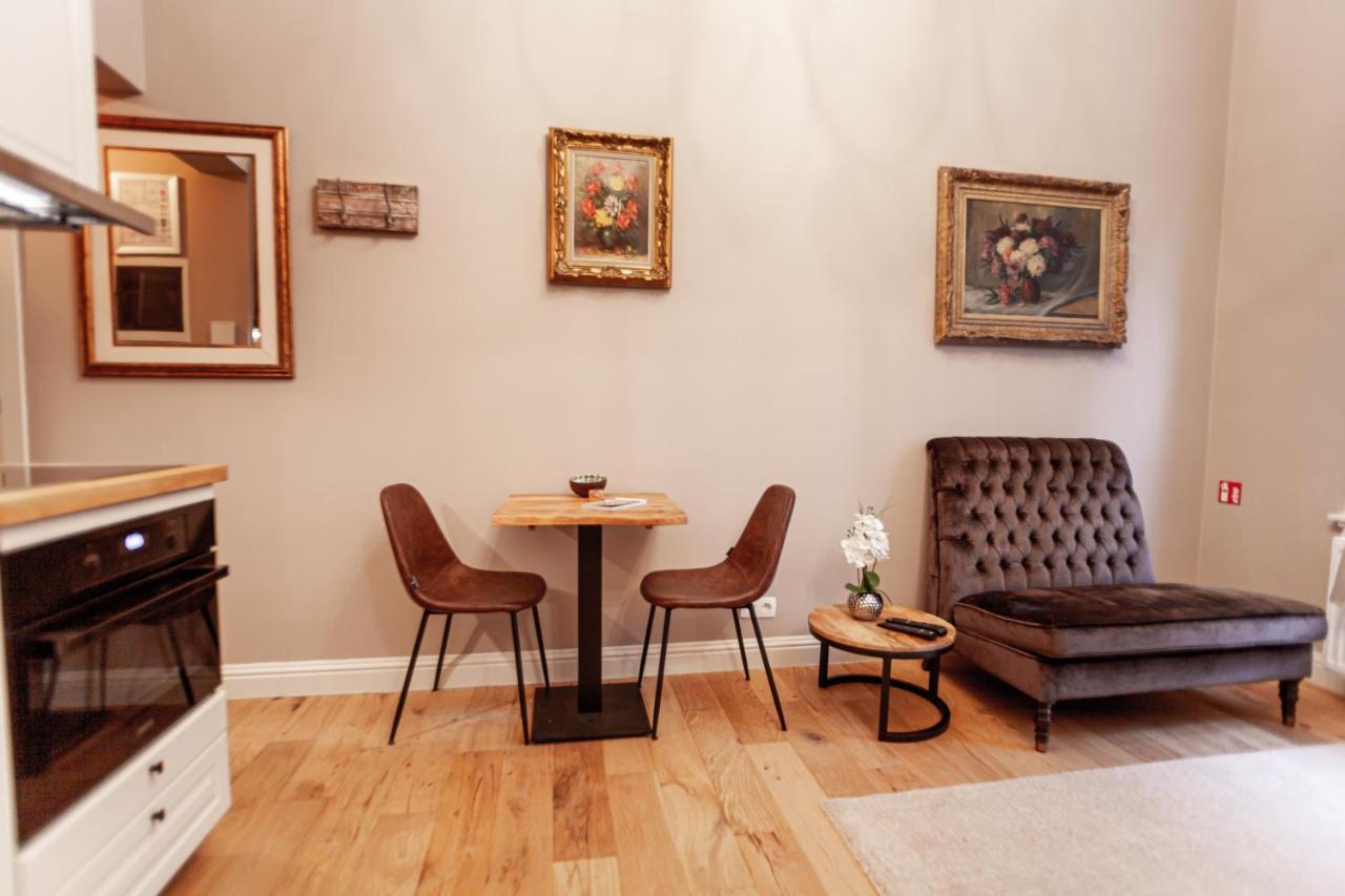 Luxury Suites Palace By Rikas Hotels Antwerpen Eksteriør billede